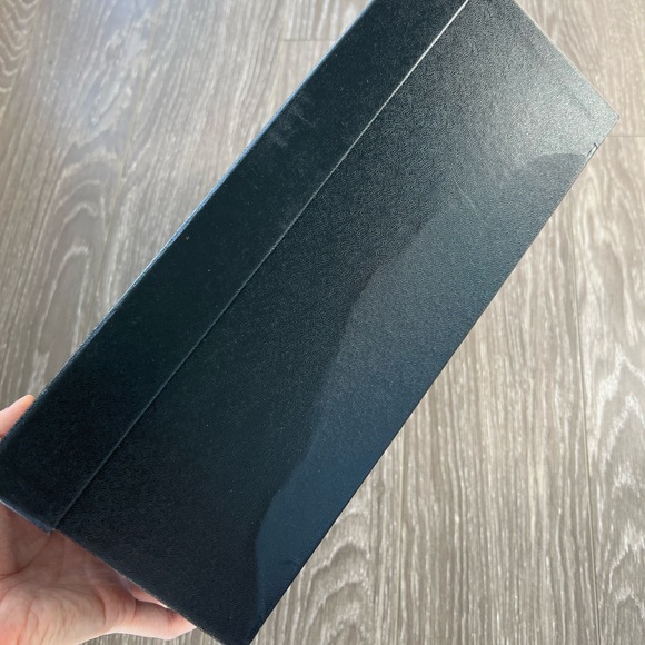 Chanel Box - Picture 6 of 8